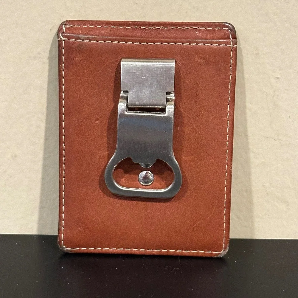 Dakota Mens Brown Leather Card Holder Wallet with Money Clip Bottle Opener